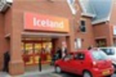 Girl, 6, collapses in Hull and waits 70-minutes for ambulance despite being less than mile from nearby base and hospital